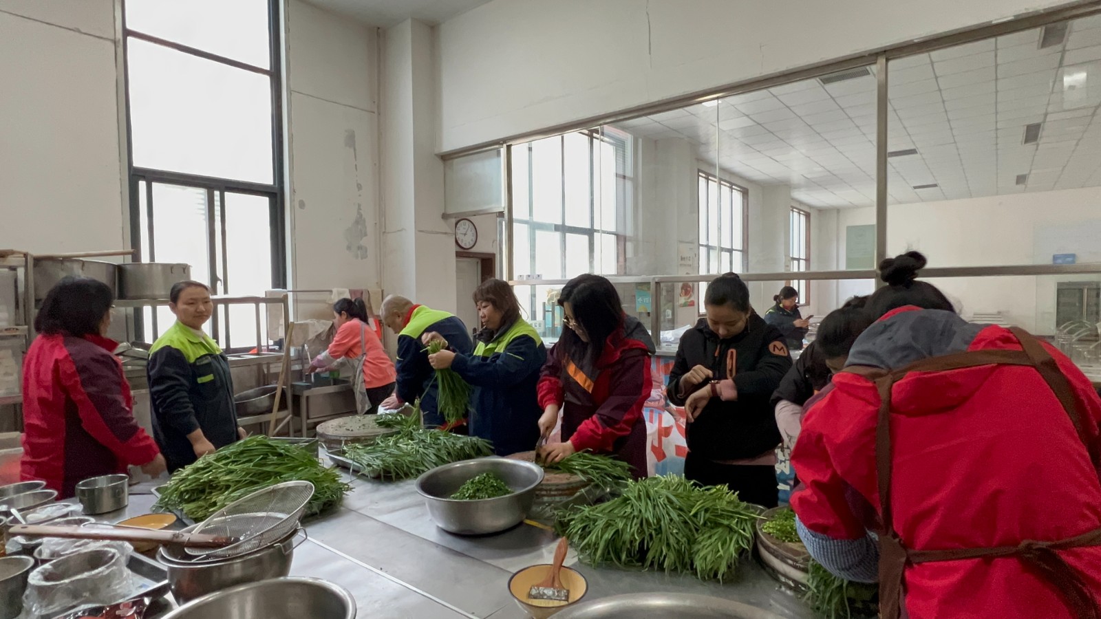 【力威新聞】冬至暖陽、餃香情長(zhǎng)